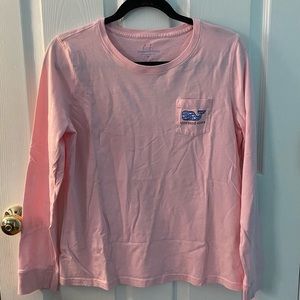 Vineyard Vines Breast Cancer long sleeve